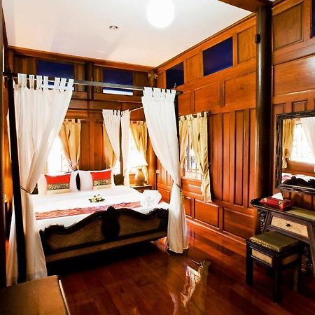 Jaroenrat Resort Samut Songkhram Phòng bức ảnh